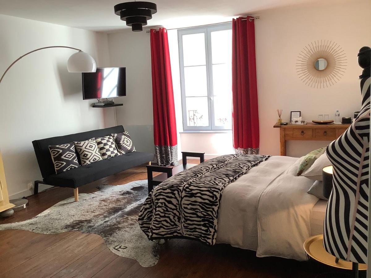 Les Halles Chambre D'Hotes Verteuil-sur-Charente Esterno foto