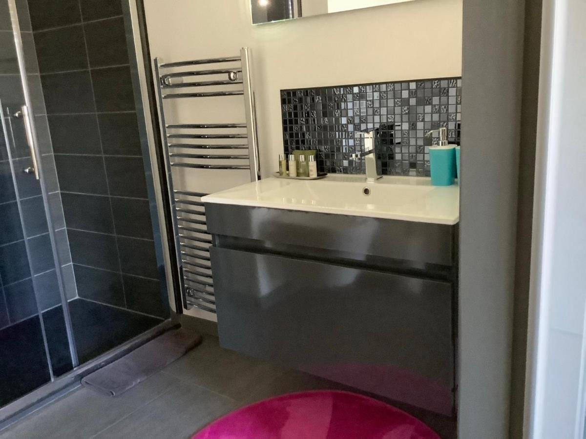 Les Halles Chambre D'Hotes Verteuil-sur-Charente Esterno foto